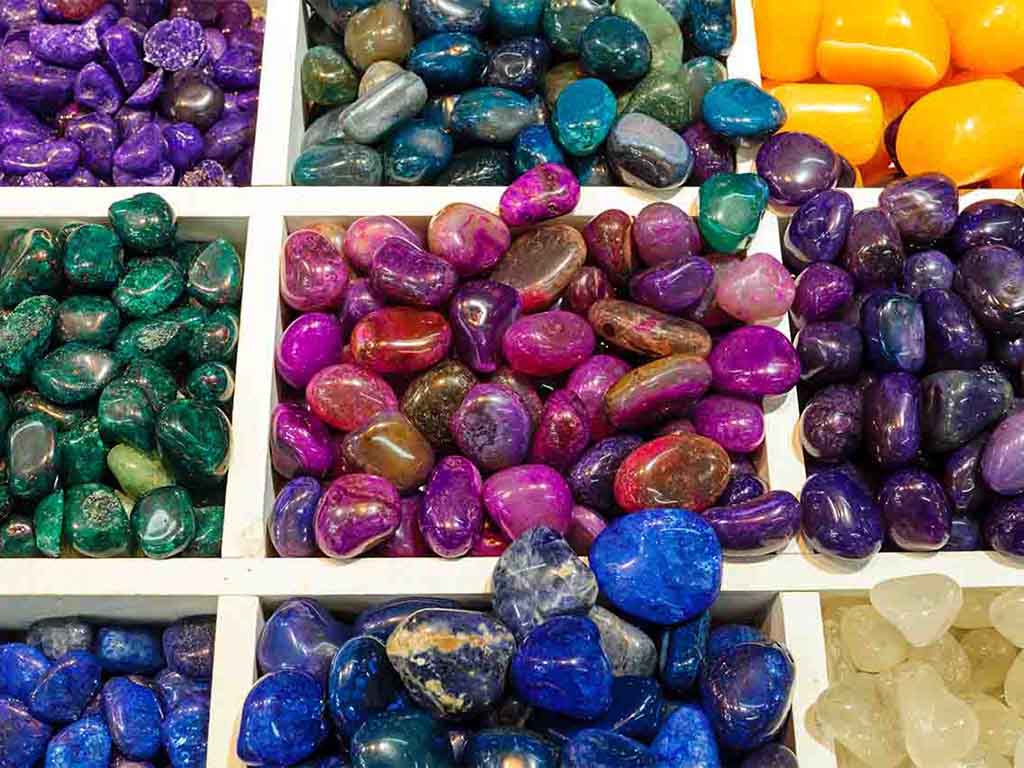 אבני חן וקריסטלים